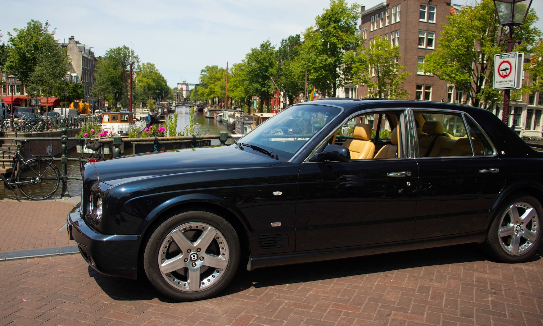 Page Content form_images_3_0_17504084821551819728.jpg Contact | Thoen Amsterdam